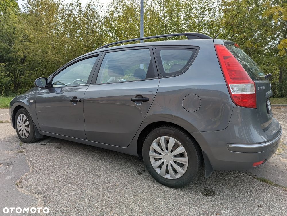 Hyundai i30 1.6 Comfort - 4