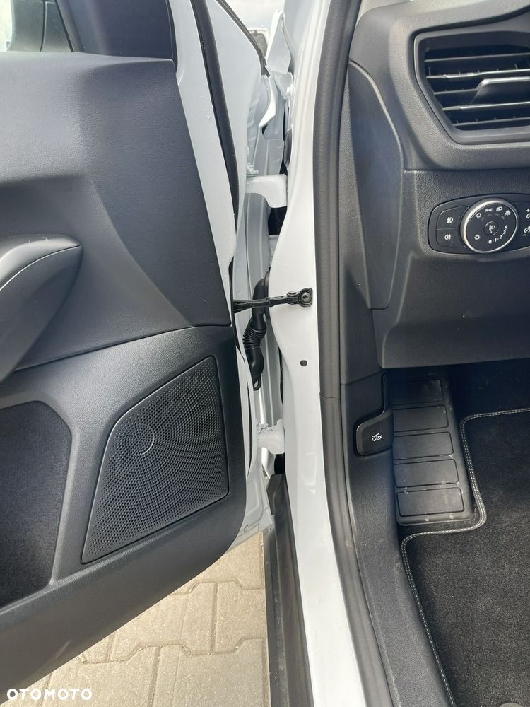 Ford Focus 1.0 EcoBoost Hybrid ST-LINE STYLE - 8