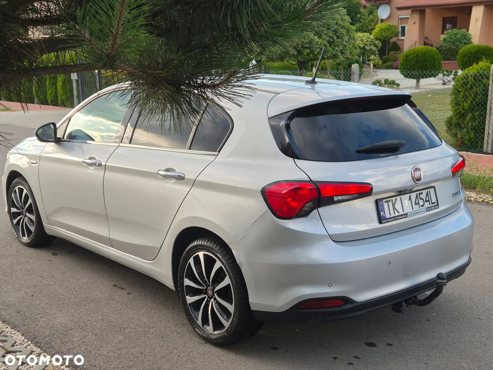 Fiat Tipo 1.6 MultiJet 16v Lounge - 16