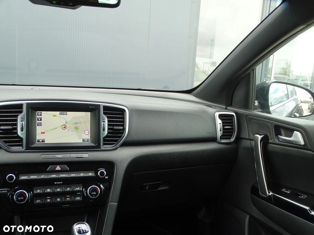 Kia Sportage - 14