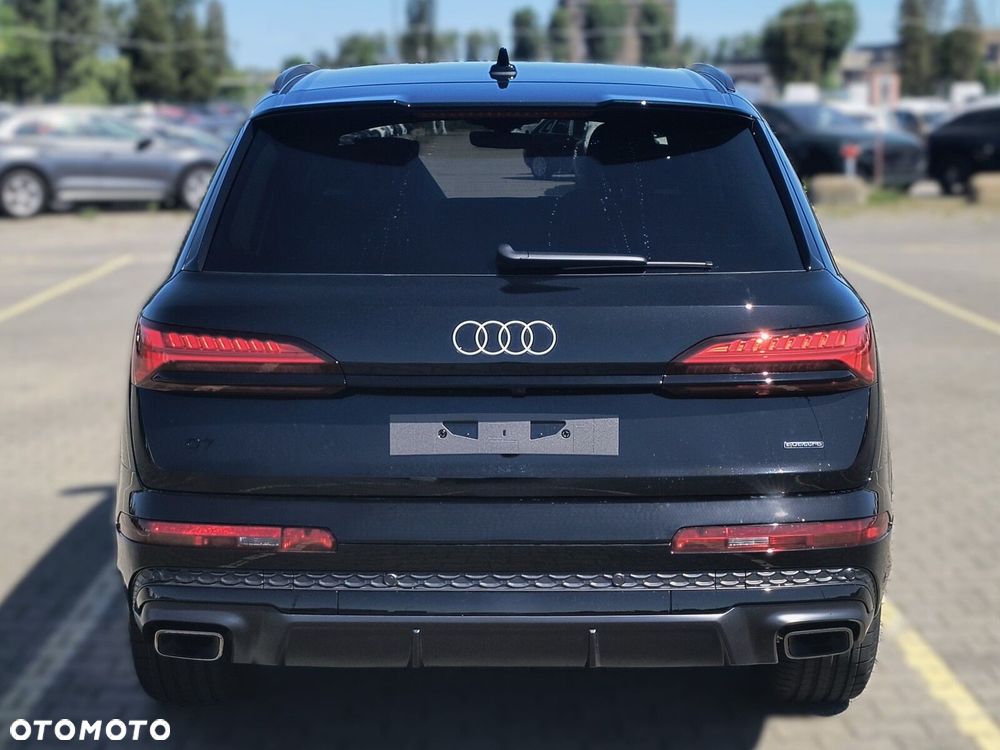 Audi Q7 - 6