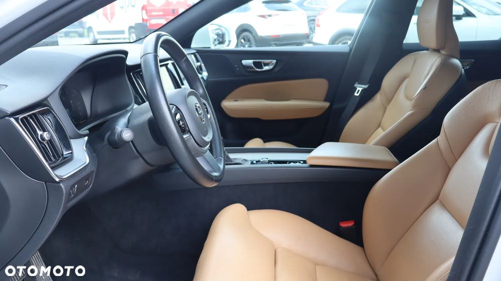 Volvo V60 D4 Inscription - 15