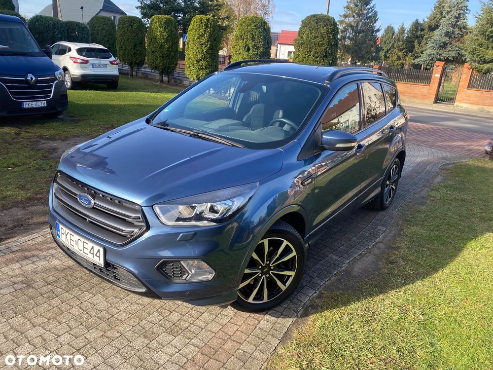 Ford Kuga 1.5 EcoBoost 2x4 ST-Line - 3