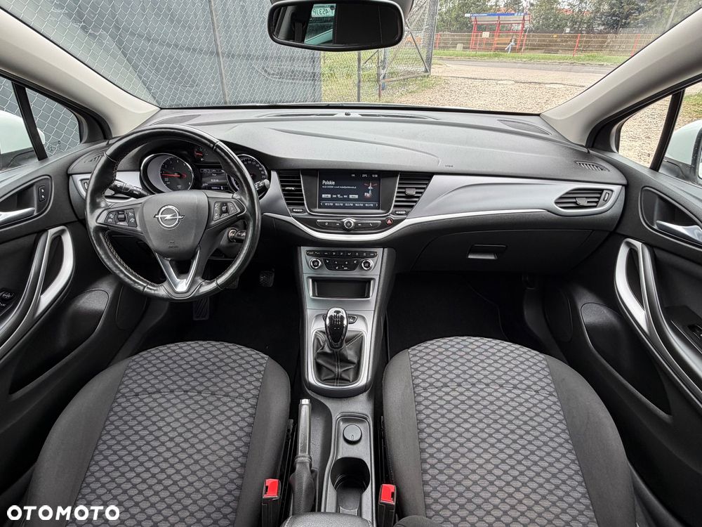 Opel Astra 1.4 Turbo Start/Stop Business - 8