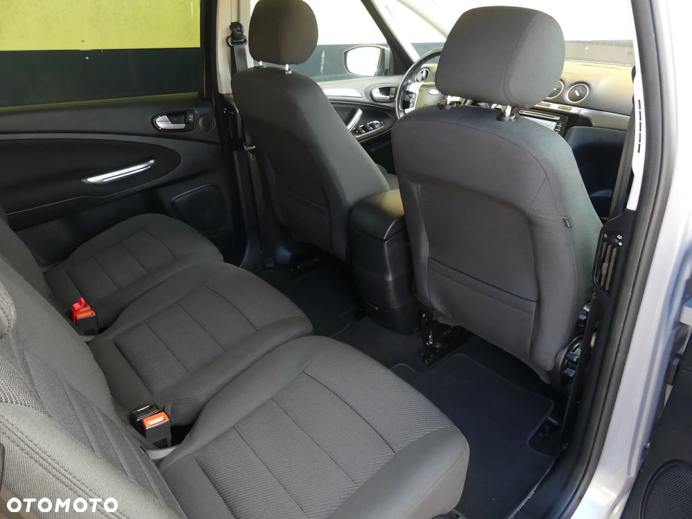 Ford S-Max 2.0 TDCi DPF Trend - 16