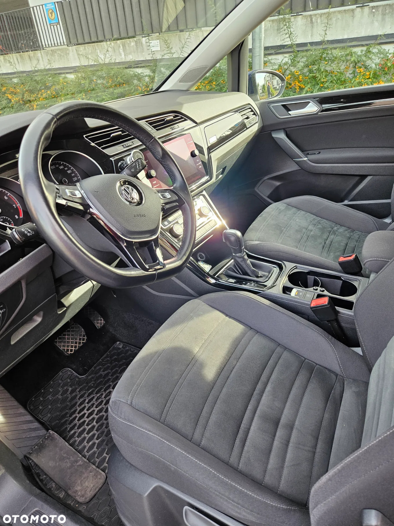 Volkswagen Touran 1.5 TSI EVO Highline DSG - 10