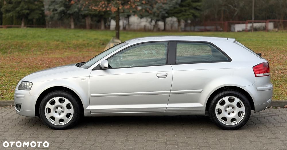 Audi A3 3-drzwiowe 2.0 TDI Ambition - 9