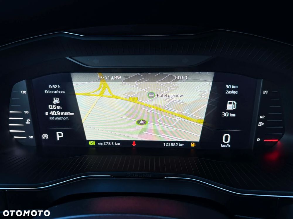 Skoda Superb 1.5 TSI Active DSG - 34