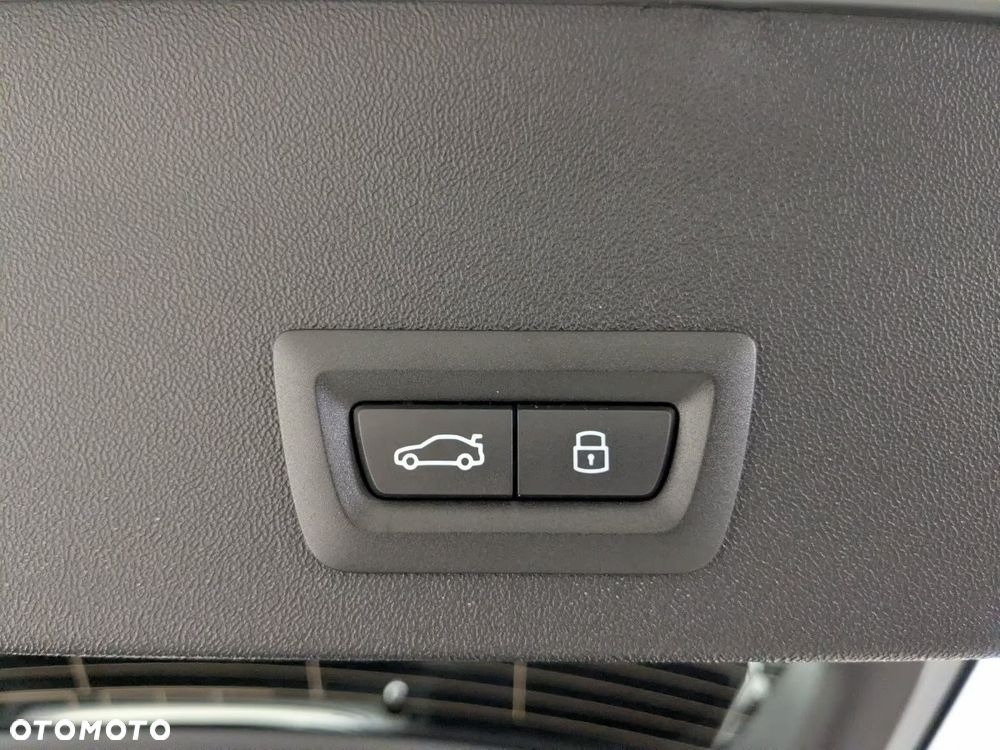 BMW iX3 40 sDrive 86.9kWh - 24
