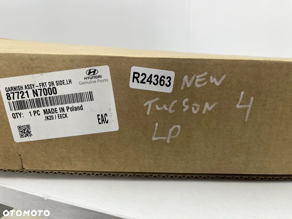 Listwa Hyundai Tucson 4 IV 20r.- NOWA lewa przednia dolna nakładka na drzwi oryginalna lewy przód 87 - 8