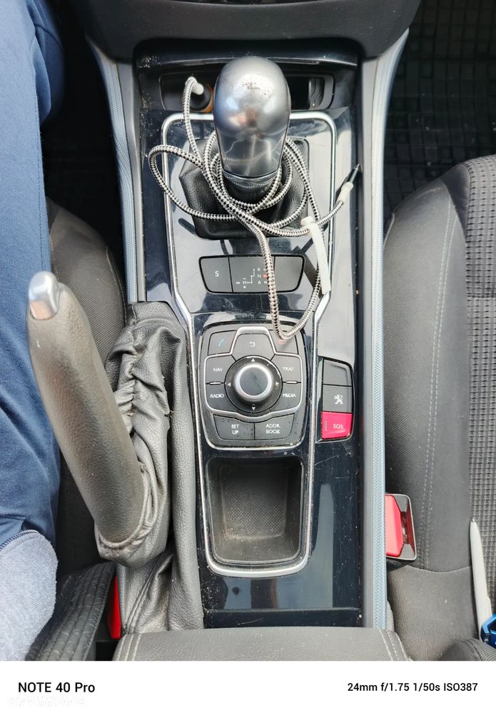 Peugeot 508 SW e-HDi FAP 115 EGS6 Active - 21