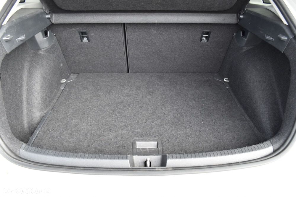 Volkswagen Taigo 1.0 TSI Life - 31
