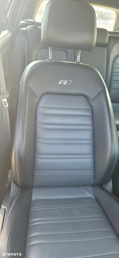 Volkswagen Passat - 17
