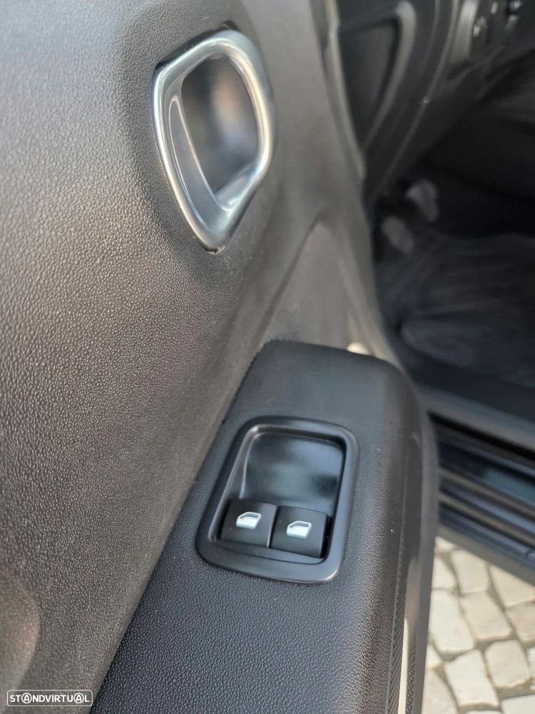 Citroën C3 1.6 BlueHDi Feel - 30
