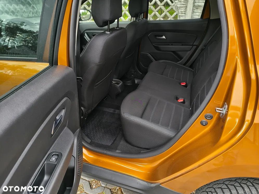 Dacia Duster 1.6 SCe Prestige - 18