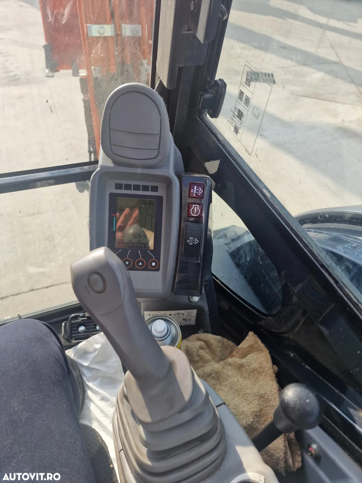 Hitachi ZX48, 5 TONE, 2023, 826h, CUPA NOUA,  44900 EUR+Tva, inst picon, senile 90% ok, computer de bord, produs in JAPONIA, CA SI NOU, posibilitate lkeasing 4 ani-PROMOTIE 44900 EUR+Tva - 7