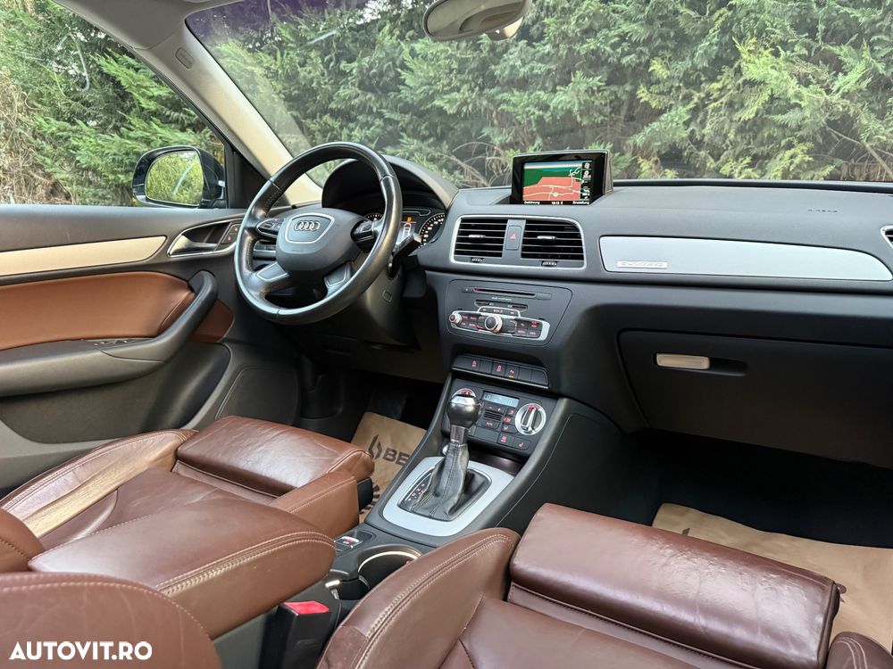 Audi Q3 2.0 TDI Quattro S tronic design - 16