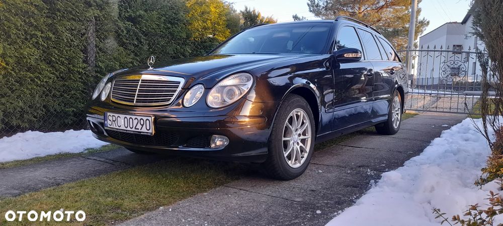 Mercedes-Benz Klasa E 200 Kompressor Classic - 1