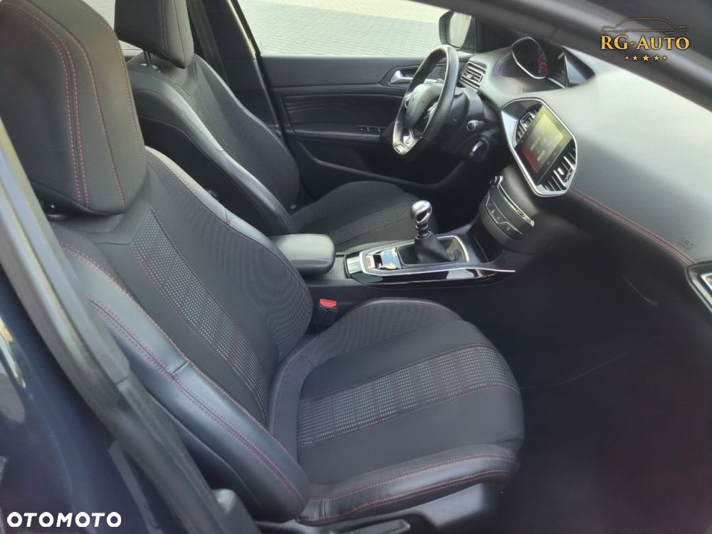 Peugeot 308 - 34