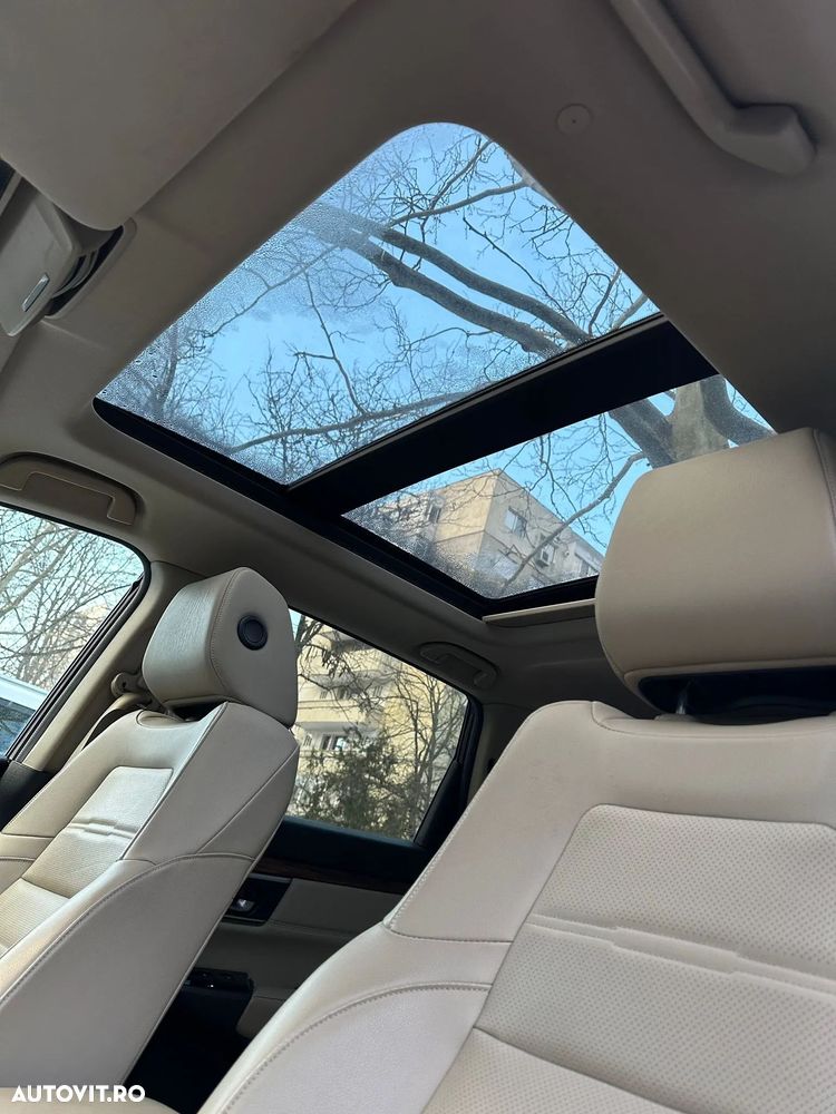 Honda CR-V 1.5 VTEC Turbo 4WD CVT Executive - 12