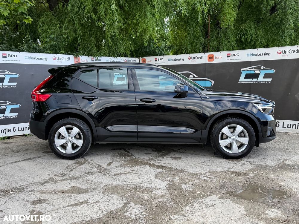 Volvo XC 40 B3 AT FWD MHEV Core - 35