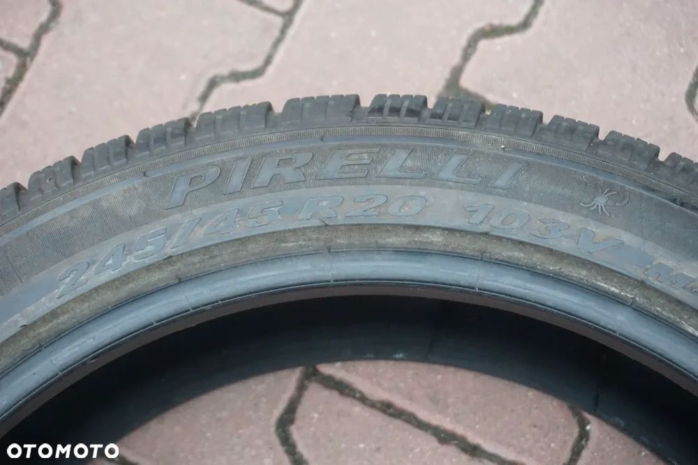 245 45 20 Pirelli Scorpion Ice Snow - 9