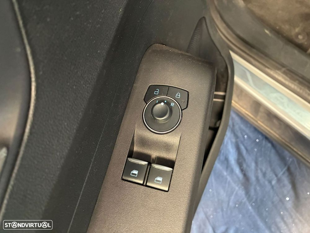 Ford Transit Courier 1.0 EcoBoost Active DCT - 17