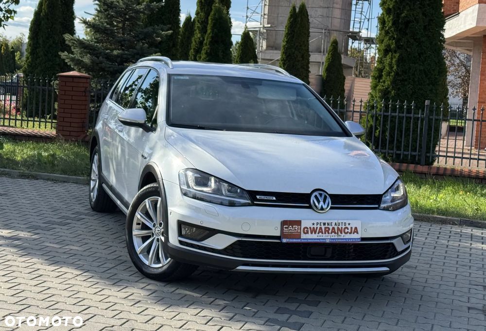 Volkswagen Golf - 4