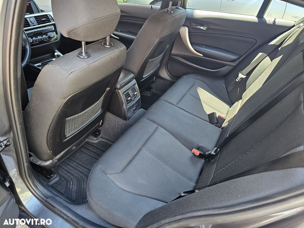 BMW Seria 1 118i Aut. Sport Line - 11