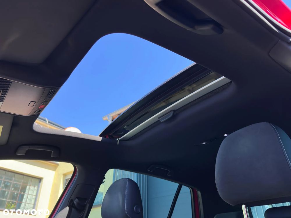 Volkswagen Golf - 21