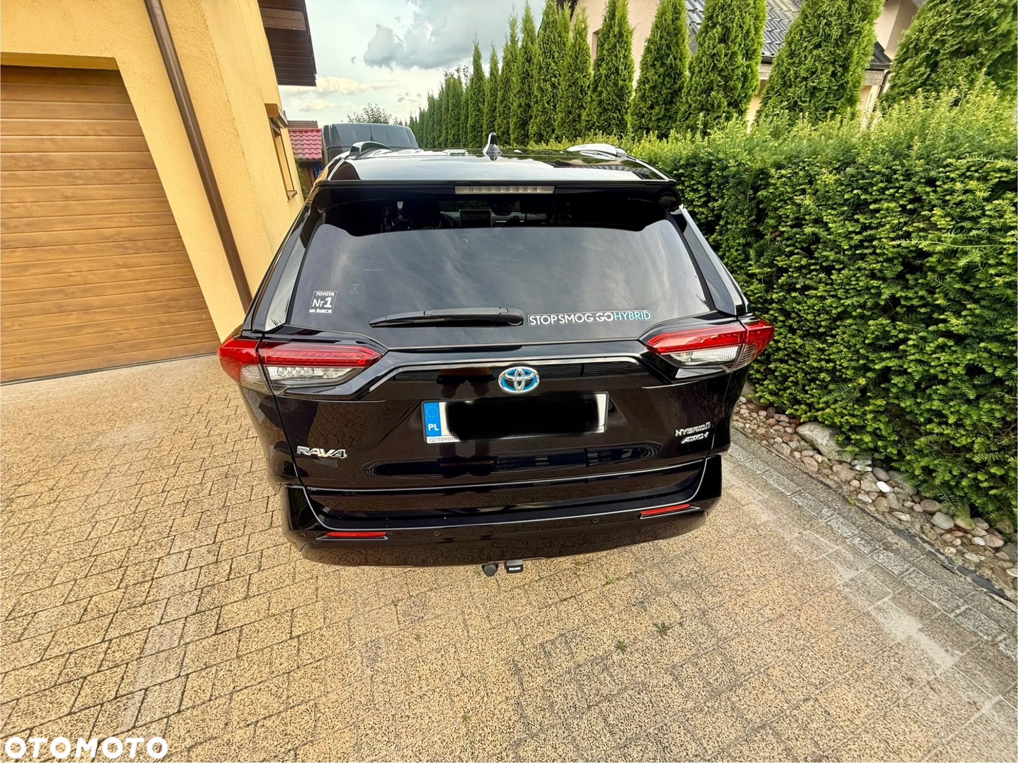 Toyota RAV4 2.5 Hybrid Black Edition by JBL 4x4 - 2