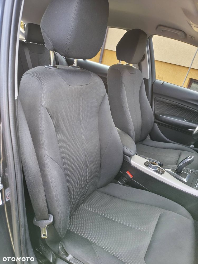 BMW Seria 1 118i - 11