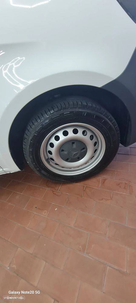 Mercedes-Benz Vito Tourer 111 Longa - 9