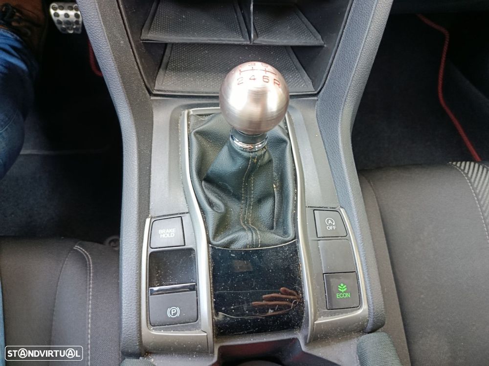 Honda Civic 1.0 i-VTEC Elegance Navi - 15