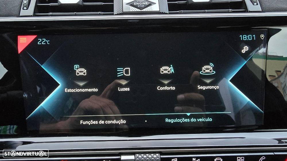 DS DS7 Crossback E-Tense Performance Line EAT8 - 35