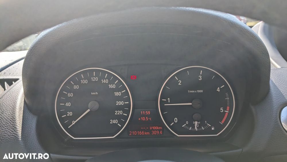 BMW Seria 1 118d DPF - 9