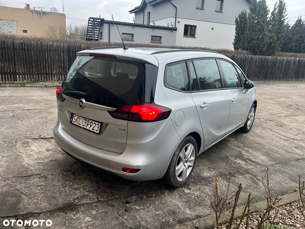 Opel Zafira 1.6 CDTI Cosmo - 3