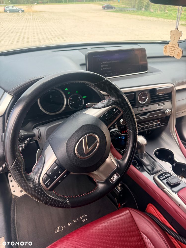 Lexus RX - 10