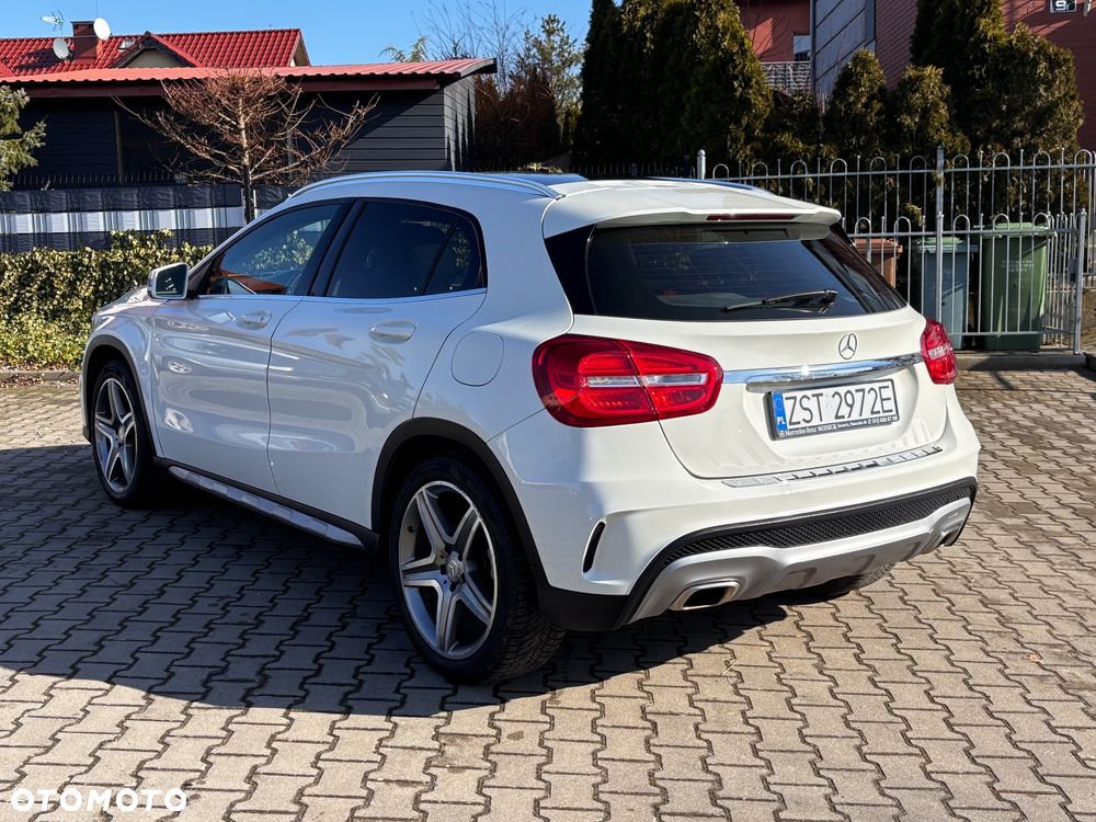 Mercedes-Benz GLA 250 4Matic 7G-DCT AMG Line - 6