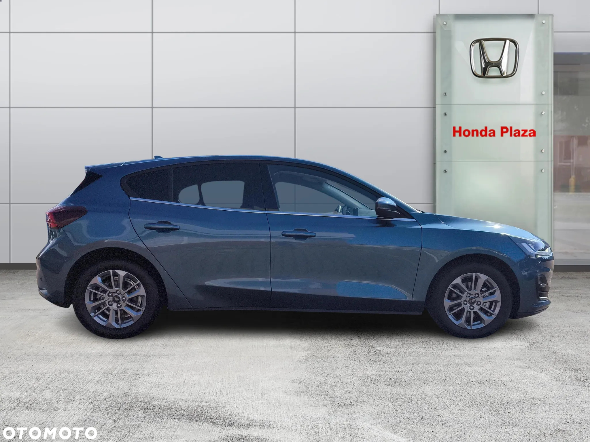 Ford Focus 1.0 EcoBoost Titanium X - 6