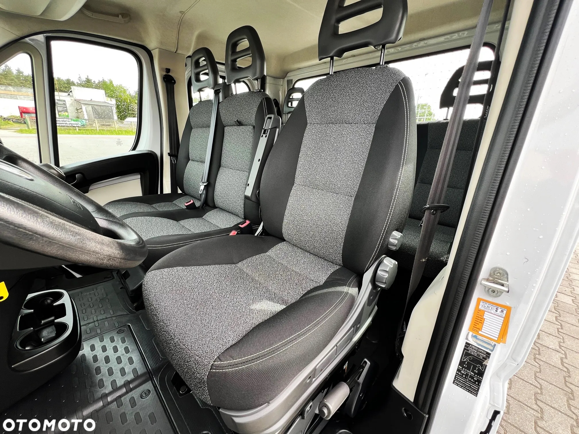 Fiat Ducato Brygadówka Doka 7-miejsc + Skrzynia - 9