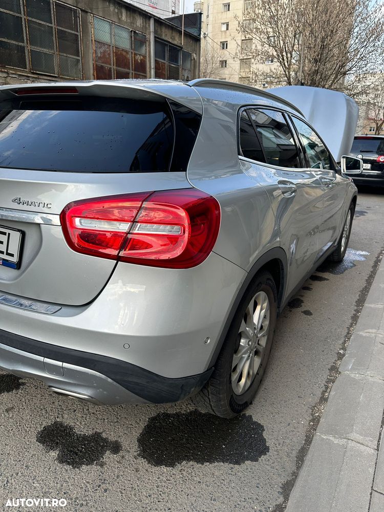 Mercedes-Benz GLA 220 d 4MATIC Aut. - 21