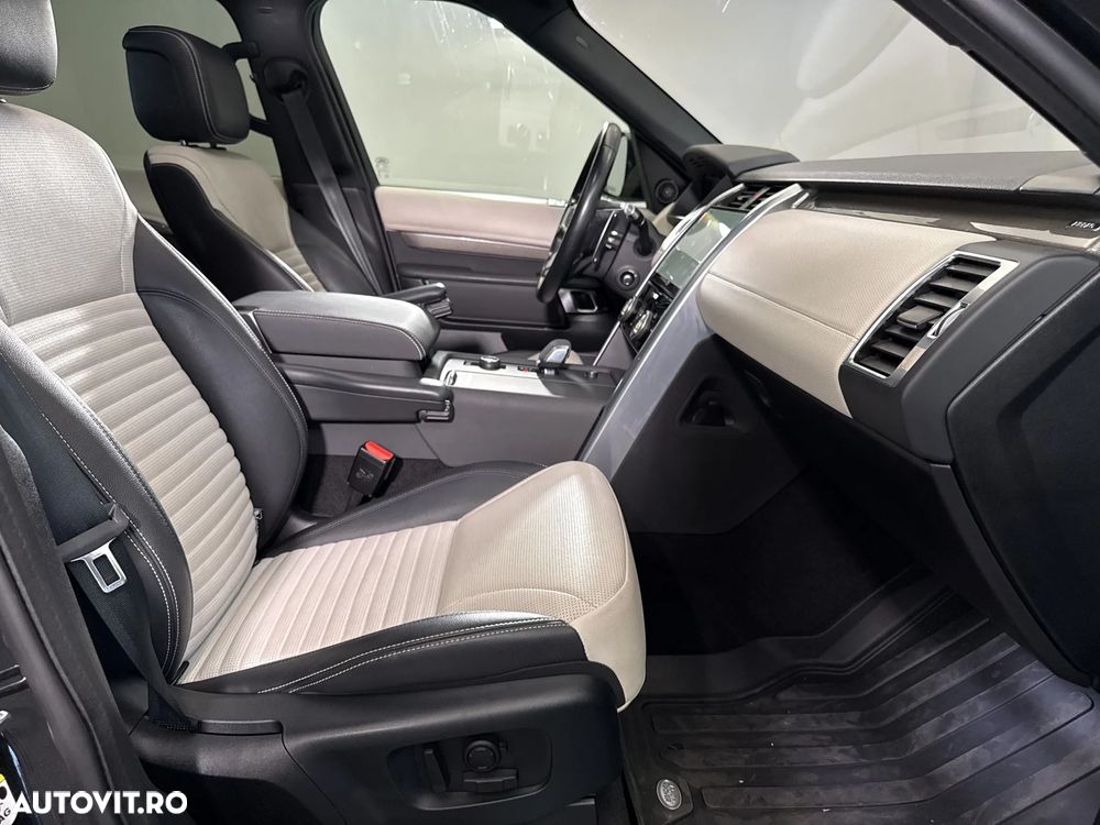 Land Rover Discovery 3.0 L TD6 HSE - 12