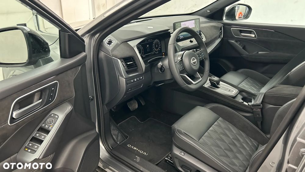 Nissan Qashqai 1.3 DIG-T MHEV Xtronic Tekna+ - 12