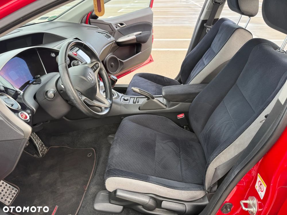 Honda Civic 1.8 Sport - 10