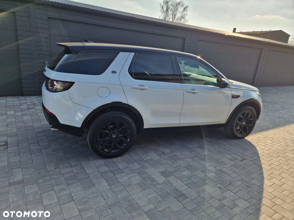 Land Rover Discovery Sport TD4 SkyView Edition - 19