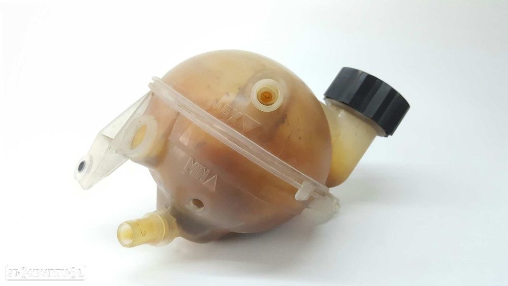DEPOSÍTO DE EXPANSÃO CITROEN C4 COUPÉ LX - 3