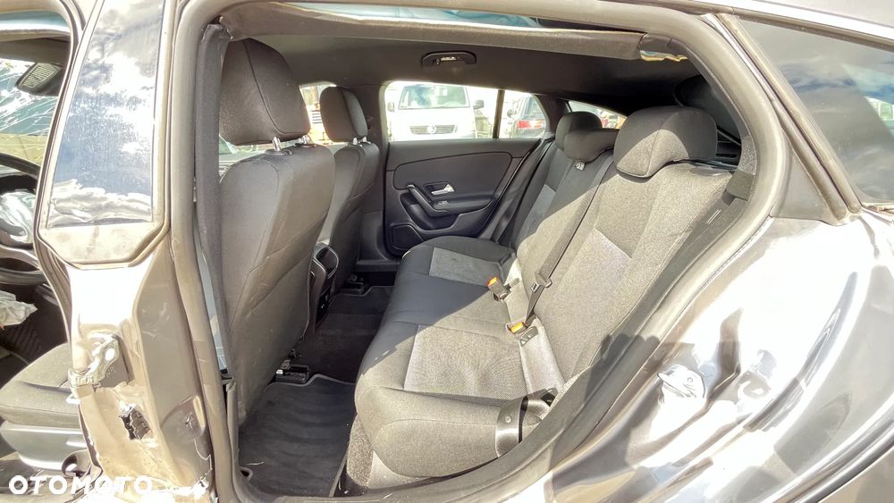 Mercedes-Benz CLA 200 d 8G-DCT Edition 2021 - 15