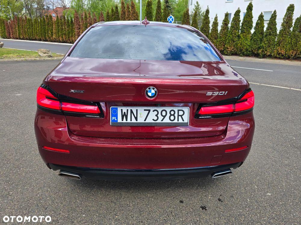 BMW Seria 5 530i xDrive mHEV Luxury Line - 5