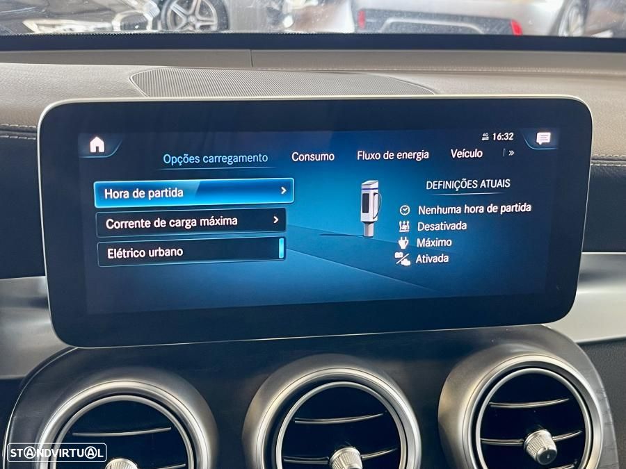 Mercedes-Benz GLC 300 de 4Matic 9G-TRONIC AMG Line - 26